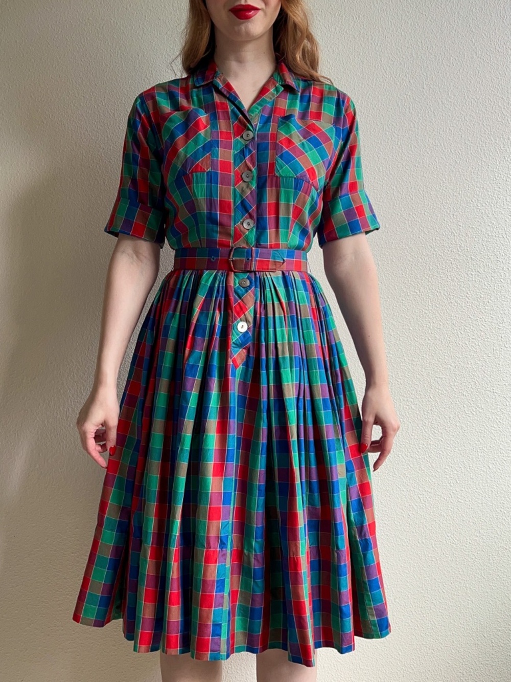 Gorgeous Vintage 1950s Red, Green, and Blue Plaid Silk Dress (S) - Picture 4 of 15